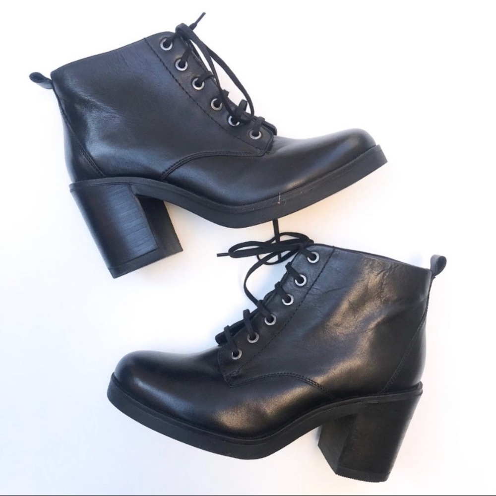 DNA Footwear Black Leather Platform Lace Up Boot